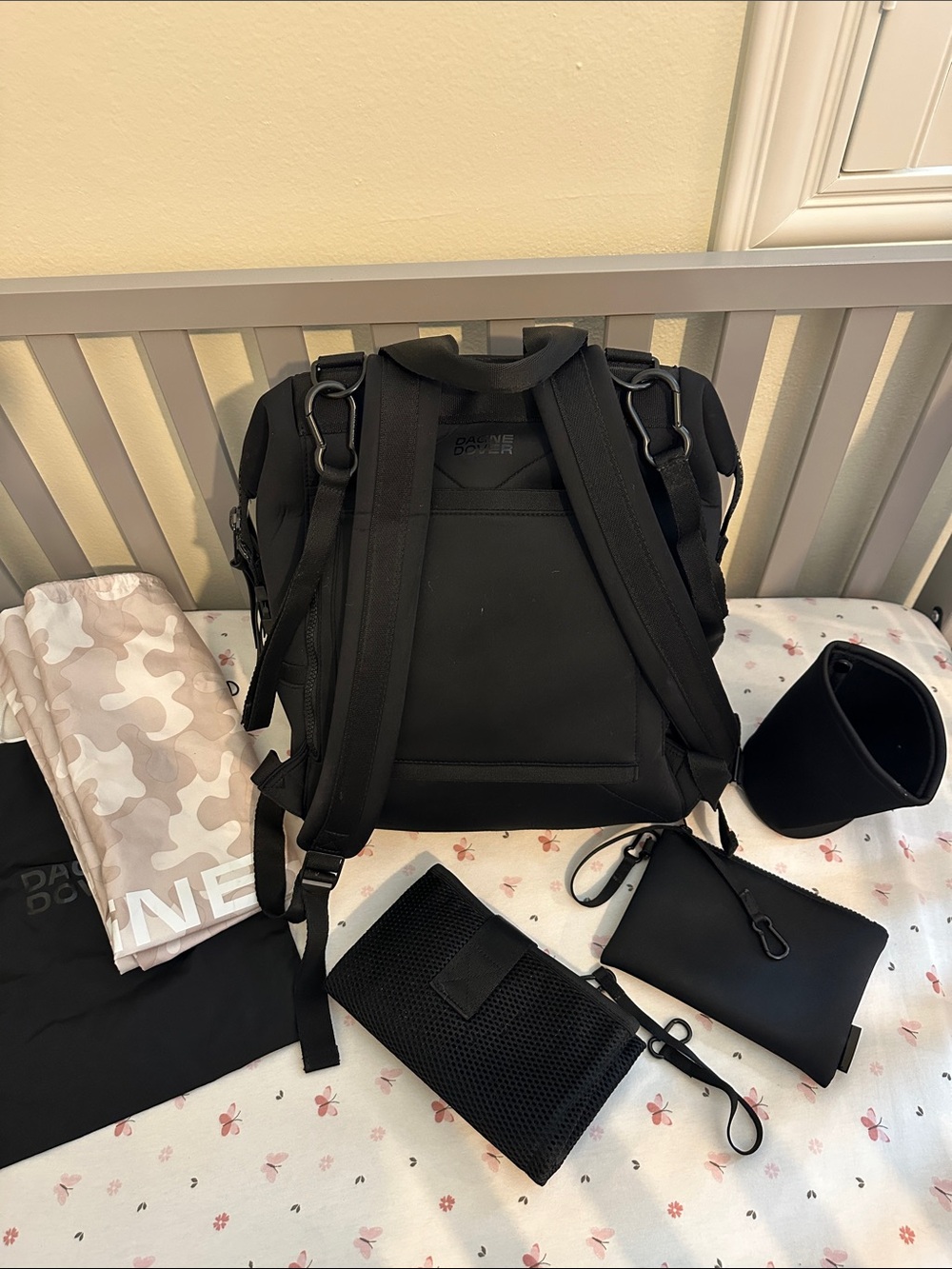 Dagne Dover Large Indi diaper bag backback - Picture 7 of 11